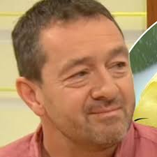 Watch Chris Boardman's seriously awkward reaction when asked about Lance  Armstrong scandal