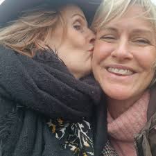 Darling Friday. Wasailing. Blessing the apple orchard with soggy toast.  Gong bath, nettle cake and then time celebrating and enjoying friendship.  And the cherry