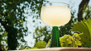 Federweisser Selber Machen Einfache Schritt Fur Schritt Anleitung Utopia De Wein Selber Machen Wein Selber Herstellen Wein Wissen
