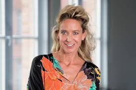 All the latest news & top stories related to cath luyten. Cath Luyten Tijdens De Operatie Van Frank Heb Ik Mijn Boekhouding Gedaan Showbizz Hln Be