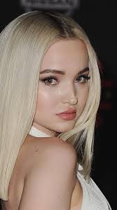 DOVE CAMERON dans Modelist Magazine, numéro de mai 2017