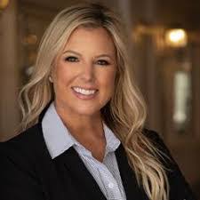 Michelle Wadsworth's Instagram, Twitter & Facebook