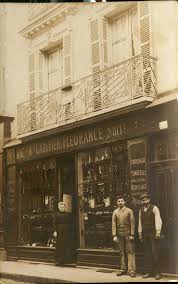 Angers Histoire La Coutellerie Des Poeliers Le Plus Ancien Des Commerces Courrier De L Ouest Coutellerie Histoire Pays De La Loire