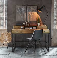 Bureau 5 Tiroirs En Metal Martele Coloris Laiton Gino Maisons Du Monde Bureau Maison Du Monde Mobilier De Salon Mobilier De Salon Contemporain