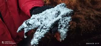 La compañía meteorológica metsul publicó el jueves (20) los primeros registros de la caída de nieve en brasil. Nieve En Brasil En Santa Marcando La Manana Facebook