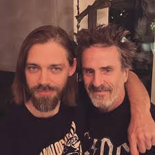 When Jesus met Izzy 😭🏳️‍🌈 #TWD #OurFlagMeansDeath #thewalkingdead