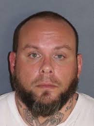 Jesse Linde's Instagram, Twitter & Facebook