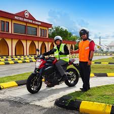 Sind die aussagen richtig oder falsch? Superbike License B Full