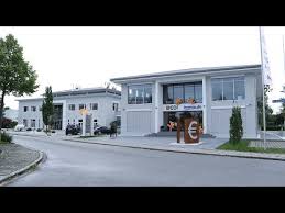 Thomas müller hat ein farbenfrohes buch für kinder ab 2 jahren verfasst, die es super finden, die tiere zu entdecken. Haus Der Borse Rosenheim Haus Der Boerse De