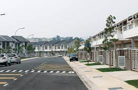 Bandar bukit raja is a township that respects and embraces the cultural essense of the royal town of klang, which is one of the most prominent districts in selangor. Sime Darby Property Seamless And Affordable Addition To A Township Edgeprop My