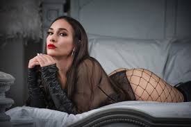 Professional Dominatrix | Mistress Alexxa Von Hell | Montreal