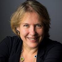 Carol Peet's Instagram, Twitter & Facebook