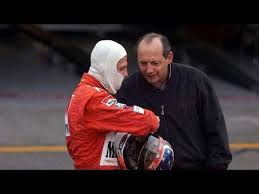 Подписчиков, 52 подписок, 330 публикаций — посмотрите в instagram фото и видео michael schumacher (@michaelschumacher). Mihael Shumaher Bolshe Ne Prikovan K Posteli Otklyuchen Ot Apparatov I Stabilno Idet Na Popravku Youtube