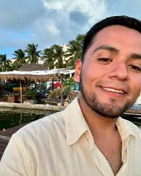 Jorge Alvizo (@jorge.alvizo) • Instagram photos and videos