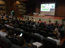 Is $ < 1m a good estimate for kementerian tenaga, teknologi hijau dan air (kettha)'s revenue? Majlis Anugerah Perkhidmatan Cemerlang Ikrar Bebas Rasuah Oleh Kementerian Tenaga Teknologi Hijau Dan Air Kettha Flickr