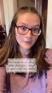 Madeline Mudd's Instagram, Twitter & Facebook