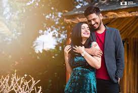 25 Ultimate List Of Female Photographers In India For Your Wedding Wedding Photoshoot Poses Pre Wedding Photoshoot Outdoor Pre Wedding Photoshoot Outfit