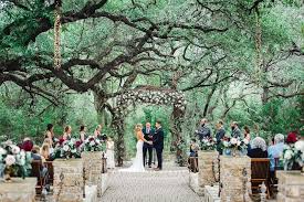 39 Top Destination Wedding Venues In The U S Camp Wedding Austin Wedding Venues Wedding Venues