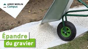 On en fait en particulier des revêtements. Comment Epandre Du Gravier Leroy Merlin Youtube