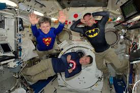 Thomas gautier pesquet (french pronunciation: Thomas Pesquet On Twitter Cutest Question Yet Friends Daughter Saw Me Floating Wondered At What Age I Got Super Powers Astro Kimbrough Was Still Here Then Tbt Https T Co Agrt33kwhl