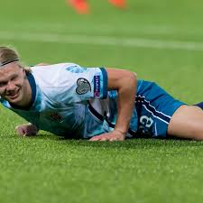 Gollerine devam edeceğini aktaran genç yıldız, kendime 2021'de standart belirledim. The Daily Bee March 25th 2021 Erling Haaland Norwegian Players Protest Workers Rights In Qatar Fear The Wall