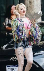 Harley Quinn Birds Of Prey Outfit Kids Pin On Villain Dual The Joker His Villainess Harley Quinn V V
