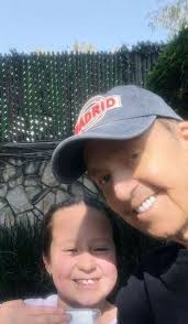 Daniel Bisogno reaparece en plena recuperación junto a su hija