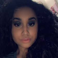 Eve Saunders (evelisesaunders)