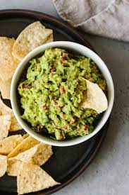 The Best Guacamole Recipe Is Simple To Make And Uses Fresh High Quality Ingredients It S Easy Best Guacamole Recipe Guacamole Recipe Super Bowl Snack Recipes