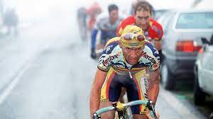 Marco pantani fu trovato senza vita il 14 febbraio 2004, nella sua stanza del residence 'le rose' a perché marco pantani è morto? Giro D Italia 2020 He Transcended The Sport Bradley Wiggins Remembers Marco Pantani Eurosport