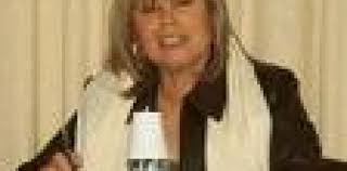 She is a former mayor of sintra from 1994 and 2002 and teacher of literature. Edite Estrela Em Carrazeda De Ansiaes Radio Brigantia