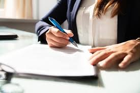 Vous décidez d'envoyer une lettre de résiliation rédigée grâce à notre. Modeles De Lettre De Demission En Allemand Exemple Forme Et Contenu Connexion Emploi