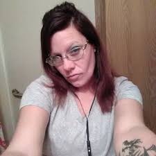 Amanda Kesterson (@akesterson81)