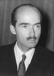 Portrait photograph of Otto Habsburg-Lothringen (Kern)