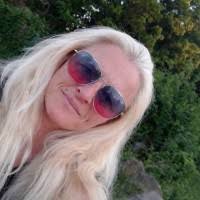 40+ "Melanie Pohl" profiles