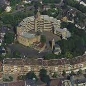 Als böhms bedeutendstes werk gilt die wallfahrtskirche im rheinischen neviges. Das Bensberger Rathaus Von Gottfried Bohm Beton Org