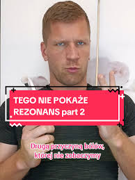 Filmik Kobieta W Aucie Z Przyklejonymi Rzęsami