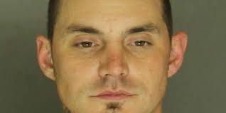 Sawed-off shotgun bank robber caught, cops say