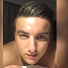 Adam Cully's Instagram, Twitter & Facebook