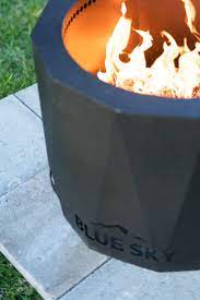 To Start A Fire Fill Your Fire Pit 2 Deep With Wood Pellets Then Apply A Small Amount Of Lighter Fluid To The Pellet Fire Pit Backyard Bonfire Wood Pellets