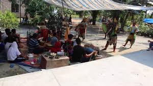 Berdasarkan laporan dari tim reaksi cepat (trc) badan penanggulangan bencana daerah (bpbd) kabupaten indramayu, peristiwa terbakarnya tiga kilang yang mengolah minyak mentah duri dan minas yang berasal dari provinsi riau ini telah mulai beroperasi sejak 1994, dan terus dilakukan. Kuda Kepang Turangga Parit Mesin Kab Serdang Bedagai By Sigit Sampali Tv