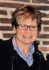 Teresa Eichelberger's Instagram, Twitter & Facebook