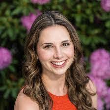 Courtney Minyard's Instagram, Twitter & Facebook