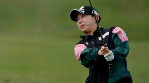 Hyoo joo kim with the trophy after winning the hsbc women's world championship. Hyo Joo Kim Waves Goodbye To Mom Hello To Lpga Tour Lpga Ladies Professional Golf Association