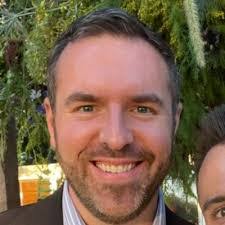 Lisa Kirkbride's Instagram, Twitter & Facebook