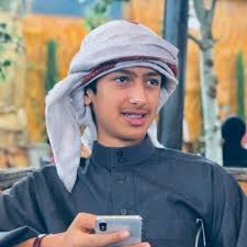 و أكد صاحب السمو الشيخ محمد بن زايد آل نهيان توحد مشاعر الشعبين الشقيقين في دولة الإمارات وسلطنة عمان في هذه اللحظات التي يسودها الحزن و الأسى على رحيل قائد خليجي و عربي و عالمي كبير له بصماته الخالدة في تاريخ المنطقة و العالم. Ø£Ø­Ù…Ø¯ Ø¢Ù„ Ù†Ù‡ÙŠØ§Ù† Astalnahyan Twitter