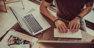 Daca ai cunostinte medii limba engleza se considera un plus dar nu este obligatoriu. MuncÄƒ SuplimentarÄƒ Link Academy