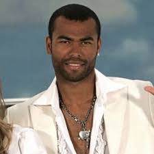 Alex Mccrea's Instagram, Twitter & Facebook