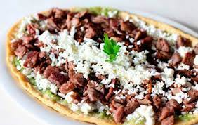 Se presentaron el 14 de octubre de 2021 en la alhóndiga de granaditas. Los Huaraches Y Su Historia Milenaria Somos Mexicanos