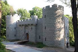 Have the most unique home. Castle Homes Across America American Profile Castle House Castle Home Build A Castle